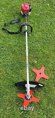 HONDA GX25 PROFESSIONAL STRIMMER, BRUSHCUTTER UMK425E 25cc PETROL 4 STROKE GX35