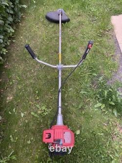 Honda UMK422 Petrol Strimmer BrushCutter Clearing 4 Stroke Ready for work