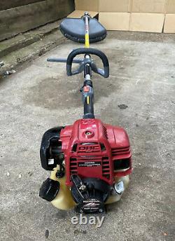 Honda UMK425E 4 Stroke Petrol Strimmer / Brushcutter