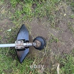 Honda UMK 422 Petrol 4 Stroke Strimmer heavy duty