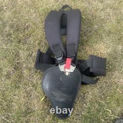 Honda UMK 425E 4 Stroke Petrol Strimmer Brush Cutter With Extras. Lightly Used