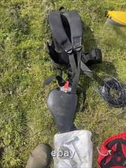 Honda UMK 425 E 4 Stroke Petrol Strimmer/Brushcutter