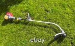 Honda UMS425E 4-Stroke Petrol Strimmer
