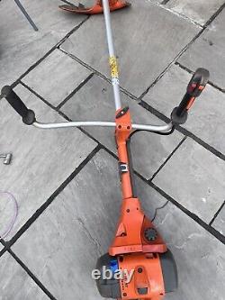 Husqvarna 555RXT strimmer brushcutter, 2020 Model, Excellent Working Order