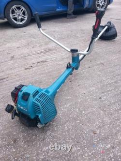 Makita Em4351uh Petrol Strimmer. Strimmer Head Fitted 4 Stroke