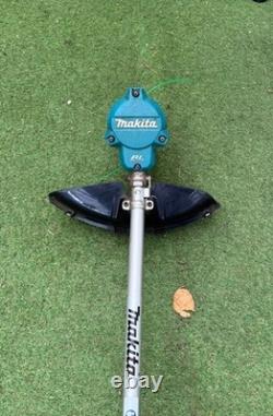 Makita UR002G 40v Max XGT Cordless Brushless Brush Cutter