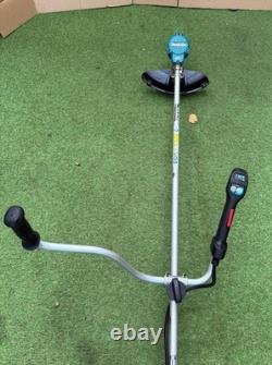 Makita UR002G 40v Max XGT Cordless Brushless Brush Cutter