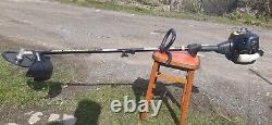 McCulloch B26PS Brushcutter In Excellent Condition