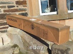 New In Box Honda UMK 435 LE Loop Handle 4 Stroke Petrol Brushcutter Strimmer