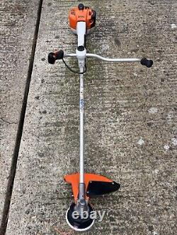 STIHL FS410c Professional, Heavy Duty Strimmer, BrushCutter Powerful 41.6CC Fs411