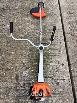 STIHL FS410c Professional, Heavy Duty Strimmer, BrushCutter Powerful 41.6CC Fs411