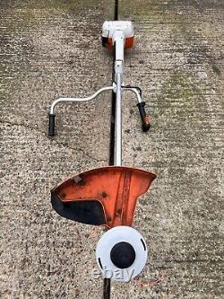 STIHL FS410c Professional, Heavy Duty Strimmer, BrushCutter Powerful 41.6CC Fs411