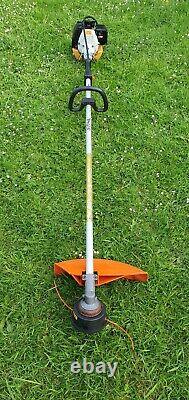 Stihl FS86 R Professional Strimmer, Brushcutter 25.4cc 1.3hp Petrol 2 Stroke