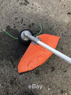 Boucle Stihl Fs111r Poignée Strimmer Débroussailleuse + Huile Stihl, Le Faisceau De Câble