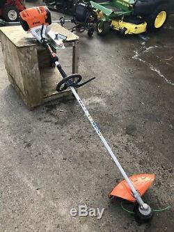 Boucle Stihl Fs111r Poignée Strimmer Débroussailleuse + Huile Stihl, Le Faisceau De Câble
