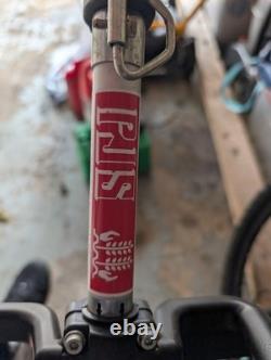 Coupe-bordures Maruyama MX22E