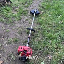 Débroussailleuse Honda UMK 422 à essence 4 temps robuste