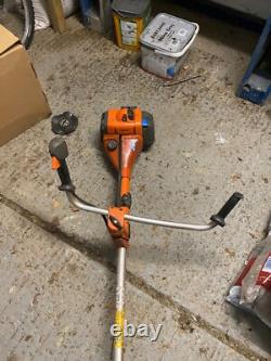 Débroussailleuse Husqvarna 545 RX