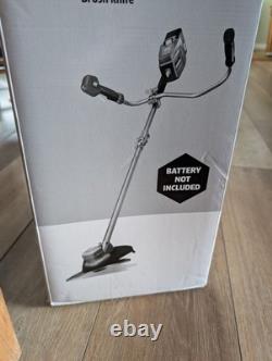 Débroussailleuse Karcher neuve en boîte (sans batterie incluse) Prix de vente 310 £