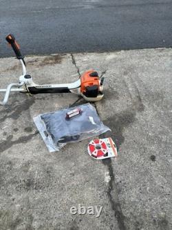 Débroussailleuse Stihl FS 460 CEM avec harnais à corde, année 2016