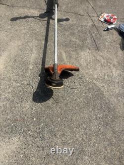 Débroussailleuse Stihl FS 460 CEM avec harnais et fil de coupe