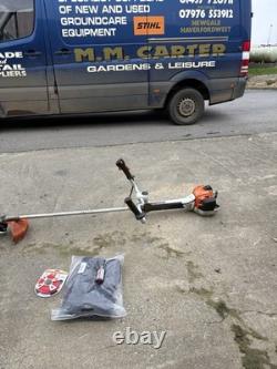 Débroussailleuse Stihl FS 461 CEM avec harnais à fil de coupe, année 2024