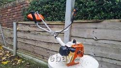 Débroussailleuse à essence Stihl fs55 pro, coupe-brosse en bon état