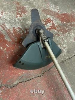 Débroussailleuse à roues Hayter Power Trim 407C