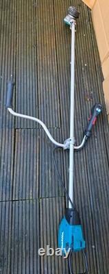 Débroussailleuse sans fil Makita UR002G 40v Max XGT avec moteur sans balais