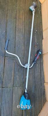 Débroussailleuse sans fil Makita UR002G 40v Max XGT avec moteur sans balais