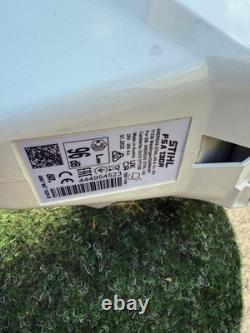 Débroussailleuse sans fil à batterie Stihl FSA130R coque de coupe d'herbe