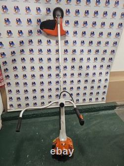 Débroussailleuse thermique Stihl FS 410 C avec tête à avance par frappe et protecteur de coupe M