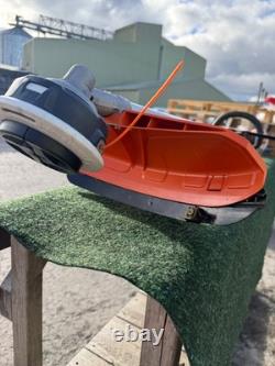 FSA130R Stihl Débroussailleuse à batterie sans fil Coque de coupe herbe