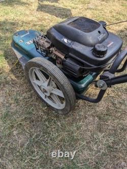 Hayter Power Trim / Coupe-bordures / Débroussailleuse à roues (Essence)