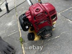 Honda UMK425E Débroussailleuse à essence Scie à défricher 4 temps