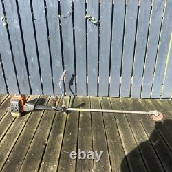 Husqvarna 543 RS Débroussailleuse à essence à deux temps avec poignées de vélo 543RS