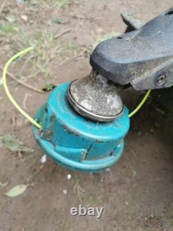 Makita EBH252U Débroussailleuse à essence 4 temps de 24,5 cc