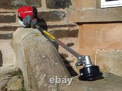 Nouveau dans la boîte Honda UMK 435 LE Débroussailleuse à manche en boucle à 4 temps à essence