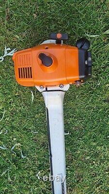 STIHL FS400 Professionnel, Débroussailleuse Robuste, Coupe-Brosse Puissant 41.6CC FS450