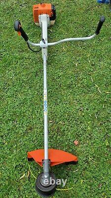 STIHL FS400 Professionnel, Débroussailleuse Robuste, Coupe-Brosse Puissante 41,6CC FS450