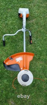 STIHL FS410C-EM Professionnel, Débroussailleuse Robuste, Coupe-bordure FS360 FS460 FS411