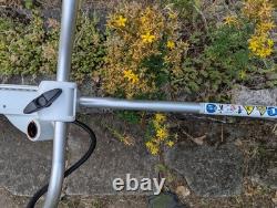 STIHL FSA 130 Débroussailleuse sans fil, corps seul, en état de marche. 1 des 2 unités