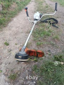 Stihl FS56C 2023 Débroussailleuse professionnelle en excellent état, à retirer sur place uniquement