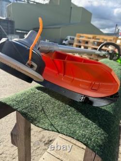 Stihl FSA130R Débroussailleuse à batterie sans fil Coque de coupe d'herbe