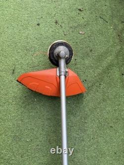 Stihl FS 131 Coupe-bordures à essence Faucheuse FS131