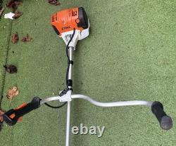 Stihl FS 131 Coupe-bordures à essence Faucheuse FS131