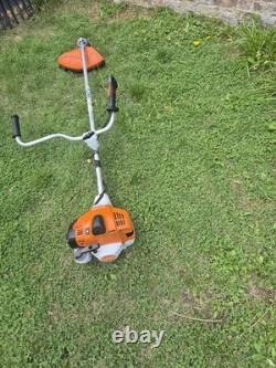 Stihl FS 240C Débroussailleuse Professionnelle à Essence / Coupe-bordures Année 2023