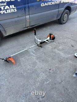 Stihl FS 461 CEM débroussailleuse coupe-bordures, coupe-herbe, lame, harnais, année 2022