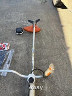 Stihl FS 461 CEM débroussailleuse coupe-bordures scie de débroussaillage lame harnais année 2022