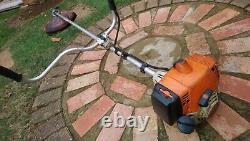 Stihl Fs200 Brushcutter À Essence Strimmer